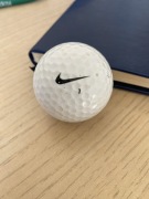 Piłka do golfa Nike