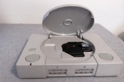 Konsola SONY PlayStation 1 SCPH 5502 Emulatorem Napędu Picostation