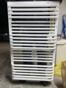 nowy grzejnik łazienkowy Terma POC 2 w kolorze białym RAL 9010