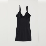 Mocno modelująca halka H&M