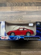Maisto Porsche 911 Carrera 1997 1:24 nowy