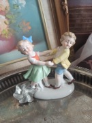 Figurka porcelanowa dzieci Niemcy vintage