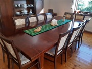 duży ładny stół do jadalni,salonu