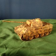 Model czołgu Panther Pz.Kpfw. V, SD.KFZ.171 sklejony i pomalowany, 1:35