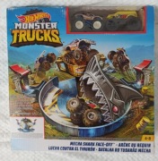 Monster Trucks arena rekina