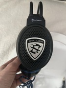 Słuchawki przewodowe na kablu 