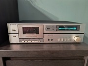 Stary magnetofon kasetowy Samsung