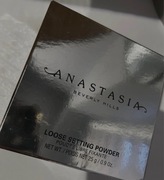 Anastasia - puder do twarzy (odcień transparentny)