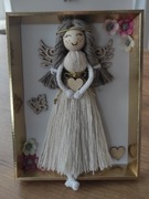 Aniołek w złotej ramce, ręcznie zrobiony 