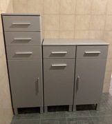 Zestaw eleganckich szafek łazienkowych