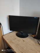 Monitor Samsung E2220 21,5" używany, stan dobry