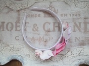 Kwiatowa opaska z piankowych różyczek*Sesja zdjęciowa*Komunia