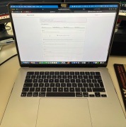 Apple MacBook Air 2025 15,3" M4 16GB RAM 512GB Srebrny Funkcje AI