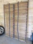 Stelaż łóżka pod materac 140 x 200 cm 