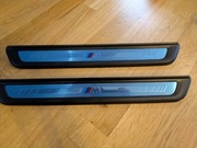 Listwy progowe wewnętrzne M Pakiet 8079739 komplet z folią ochronną