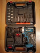 WIERTARKO-WKRĘTARKA AKUMULATOROWA 21V NIEBIESKA 2 AKUMULATORY 2.0Ah WALIZKA