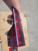 A4 B9 USA Lampa prawa klapa Matrix 8W9945094.AB