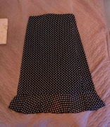 Spódnica w kropki