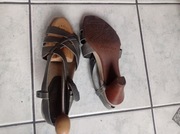 Buty na obcasie srebrne paskowe  na obcasie firmy Clarks