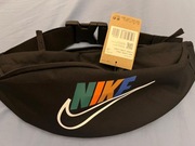 Nike Heritage Negro SASZETKA TORBA TOREBKA SPOTOWA NERKA 3L