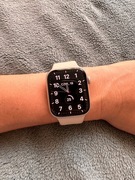 Apple Watch 8 45mm Starlight