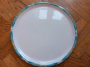 Porcelanowy talerz na pizze.