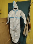 Kombinezon jednorazowe 