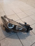 Lampa prawa Mazda 3 III