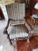 Piękny rzeźbiony fotel w idealnym stanie