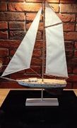 Model jachtu drewniany 
