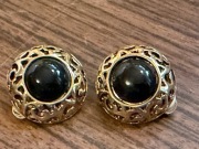 Śliczne pozłacane klipsy 