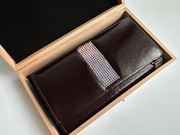 Giovani Swarovski portfel damski skórzany czekoladowy brąz nowy 