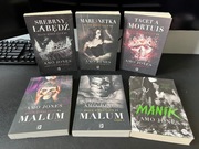 Elite King’s Club Srebrny łabędź Tacet a mortuis Malum cz.1 cz.2 Manik