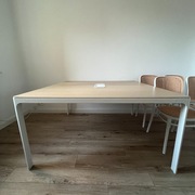 Stół konferencyny IKEA