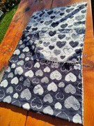 Duży ciepły szal granatowy biały w serca Made in Italy