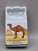 CERAMICZNA POPIELNICZKA CAMEL