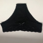 czarne majtki Censored New Yorker xs 34 figi koron