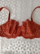 VICTORIA`S SECRET  ANGELS; MIĘKKI NA FISZBINACH; 34D-80Cx75E-80D