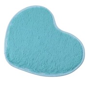 Dywanik łazienkowy niebieskie serce