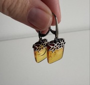 Srebrne wiszące kolczyki z bursztynem, próba srebra 925