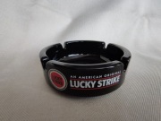 Popielniczka kolekcjonerska Lucky strike l. France . 
