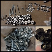 Elementy montażowe do siatki ogrodzeniowej czapki śruby zaślepki 