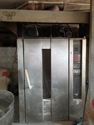 Piec obrotowy do bułek 