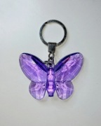 Brelok w kształcie motyla z napisem  ,,Super Siostra"