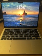 macbook air 13.6 