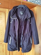 Czarna, dłuższa kurtka jesienno-zimowa BPC - rozmiar 48