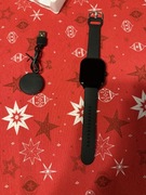 Nowy czarny smartwatch