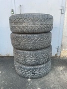 Opony zimowe 215/50 R17 Kormoran 4szt 2018r 5-6mm