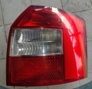 Lampa tylna prawa Audi A4 B6 Kombi.