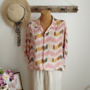 Koszula damska Pull&Bear, rozmiar 40, 100% wiskoza, mozaikowy wzór